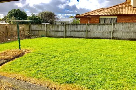 Photo of property in 51 Sturges Road, Henderson, Auckland, 0612