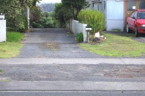 Photo of property in 154 Sunset Road, Unsworth Heights, Auckland, 0632