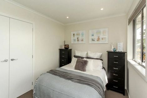 Photo of property in 92 Smart Road, Glen Avon, New Plymouth, 4312