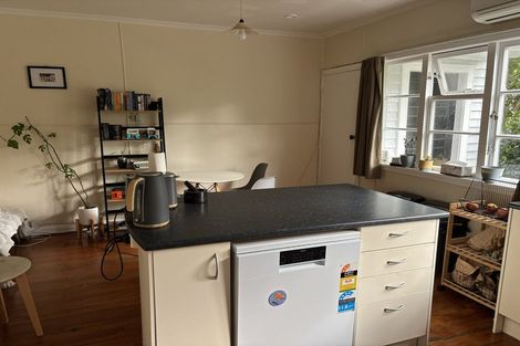 Photo of property in 156 Upland Road, Kelburn, Wellington, 6012