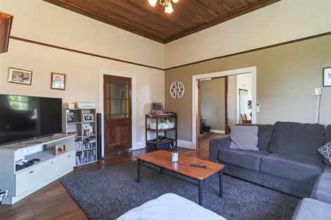 Photo of property in 9 Rata Street, Inglewood, 4330