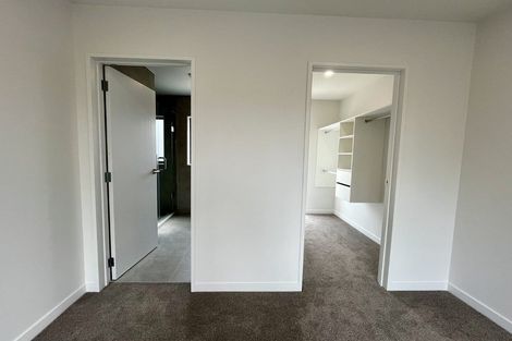 Photo of property in 98d Royal Road, Massey, Auckland, 0614