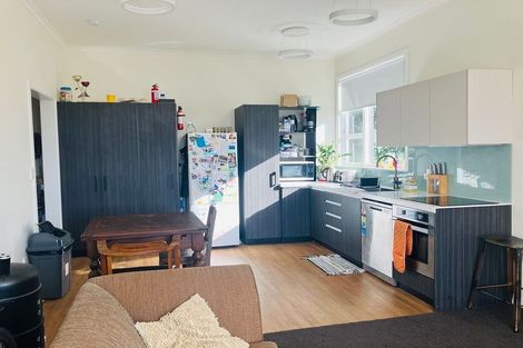 Photo of property in 5 Samoa Street, Kilbirnie, Wellington, 6022