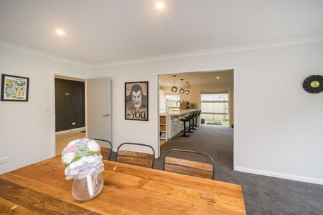 Photo of property in 13 Freedom Drive, Kelvin Grove, Palmerston North, 4414