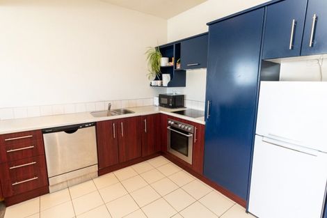 Photo of property in Coromandel Heights, 6/111 Coromandel Street, Newtown, Wellington, 6021