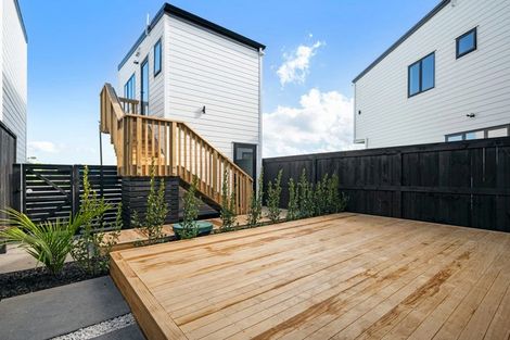 Photo of property in 6 Greenbrier Street, Westgate, 0814