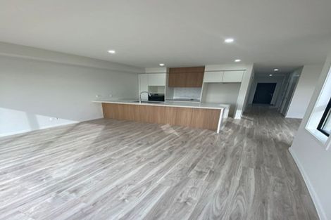 Photo of property in 6 Paina Crescent, Massey, Auckland, 0614