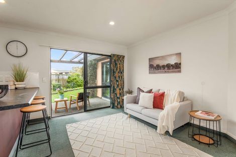 Photo of property in 155 Guildford Drive, Paraparaumu Beach, Paraparaumu, 5032