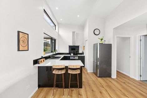 Photo of property in 34 Pourerere Road, Waipawa, 4271