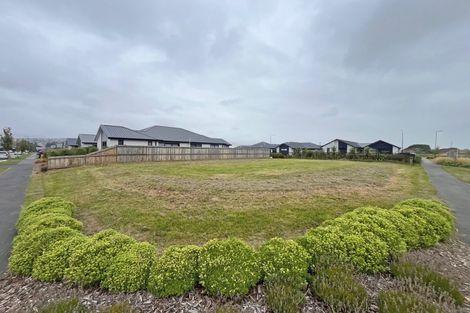 Photo of property in 35 Navarra Road, Halswell, 8025