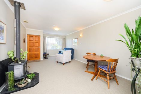 Photo of property in 9 Drury Street, Cloverlea, Palmerston North, 4412