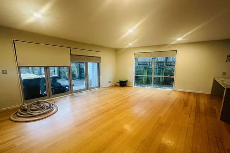 Photo of property in 22 Oak Bark Drive, Schnapper Rock, Auckland, 0632