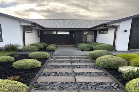 Photo of property in 20 Gisele Crescent, Halswell, Christchurch, 8025