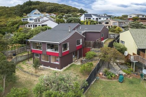 Photo of property in 19 Mercury Way, Whitby, Porirua, 5024