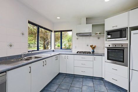 Photo of property in 3 Knightsbridge Place, Taradale, Napier, 4112