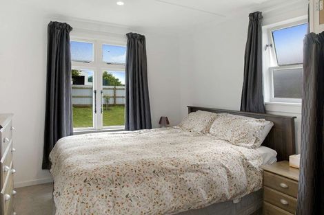 Photo of property in 86-88 Brougham Street, Westport, 7825