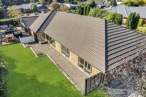Photo of property in 16 Hemingway Place, Spencerville, Christchurch, 8083