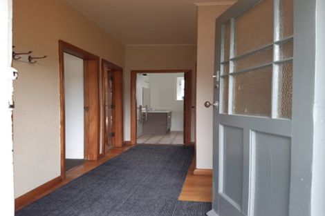 Photo of property in 16 Glamis Avenue, Strathmore Park, Wellington, 6022