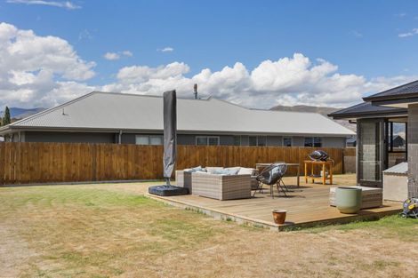Photo of property in Luggate Park, 16 Cooper Crescent, Luggate, Cromwell, 9383