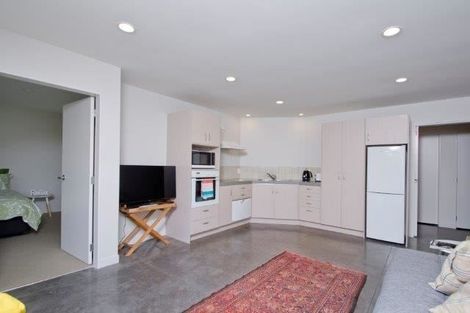 Photo of property in 1 Tay Street, Mount Maunganui, 3116
