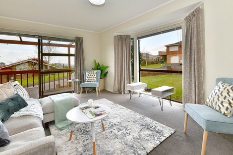 Photo of property in 16 Petrel Place, Massey, Auckland, 0614