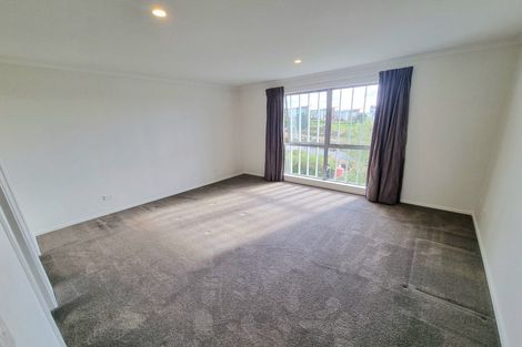 Photo of property in 61 Caldera Drive, Long Bay, Auckland, 0630