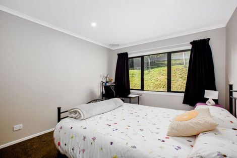 Photo of property in 24 Queen Charlotte Drive, Aotea, Porirua, 5024