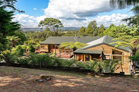Photo of property in 305 Hill Road, The Gardens, Auckland, 2105