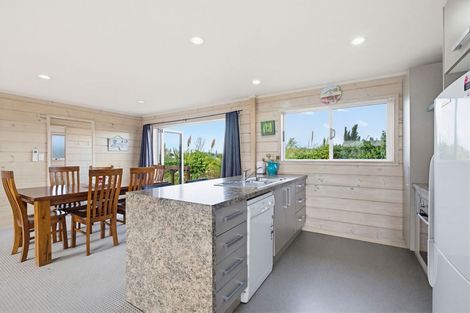 Photo of property in 42 Carina Way, Whitianga, 3510