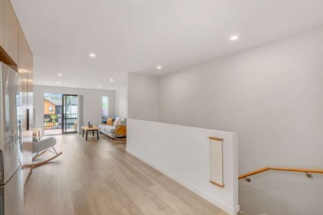 Photo of property in 12 Parenga Lane, Kumeu, 0810