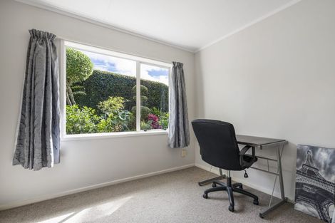 Photo of property in 2/42 Rua Road, Glen Eden, Auckland, 0602