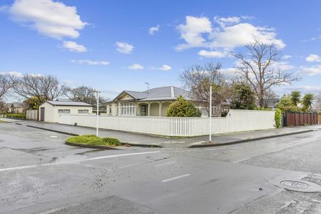 Photo of property in 58 Featherston Street, Takaro, Palmerston North, 4412