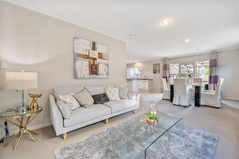 Photo of property in 20 Mandival Avenue, Flat Bush, Auckland, 2019