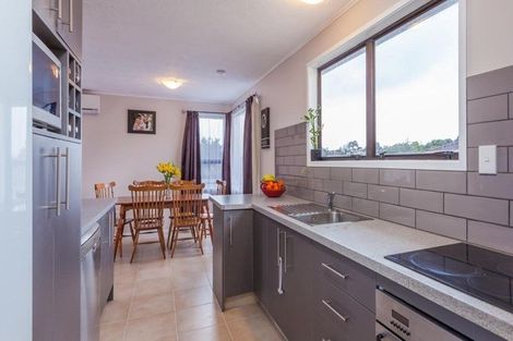 Photo of property in 152 Solar Road, Glen Eden, Auckland, 0602