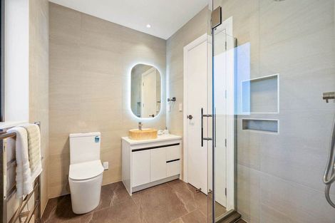 Photo of property in 41 Compass Way, Half Moon Bay, Auckland, 2012