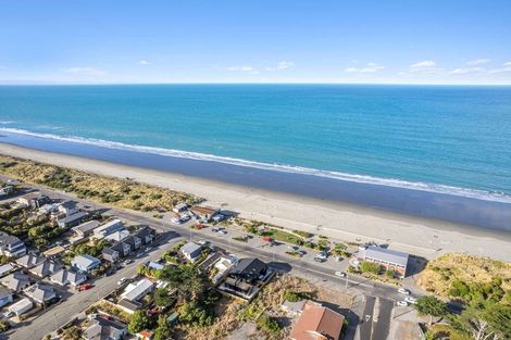 Photo of property in 85b Marine Parade, North New Brighton, Christchurch, 8083