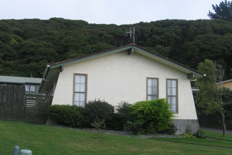 Photo of property in 10 Longitude Place, Whitby, Porirua, 5024
