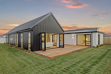 Photo of property in 44 Timara Crescent, Marshland, Christchurch, 8083
