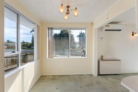 Photo of property in 30 Arawhata Road, Paraparaumu, 5032