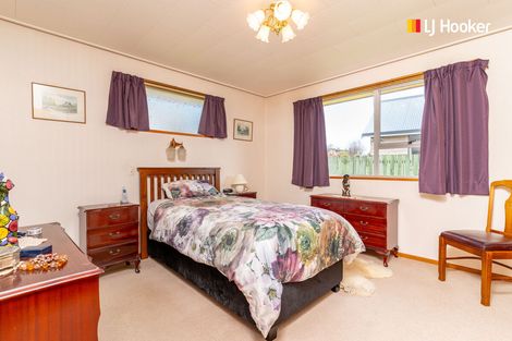 Photo of property in 49 Elwyn Crescent, Green Island, Dunedin, 9018