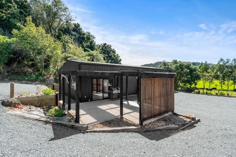 Photo of property in 33 Grahamtown Road, Onerahi, Whangarei, 0174
