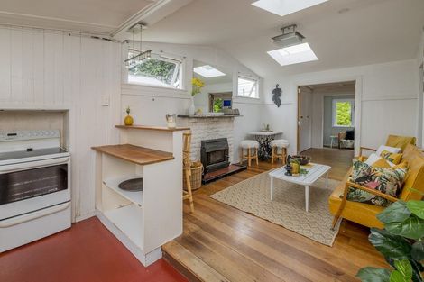 Photo of property in 74 Tilley Road, Paekakariki, 5034