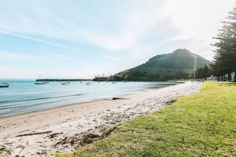 Photo of property in 4 Oceanview Road, Mount Maunganui, 3116