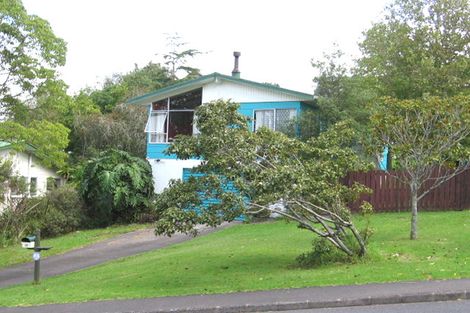 Photo of property in 25 Kemp Road, Massey, Auckland, 0614