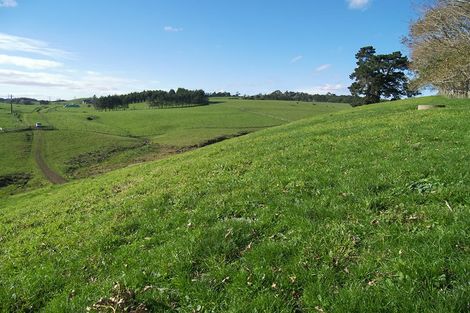 Photo of property in 26 Zefiro Drive, Massey, Auckland, 0614