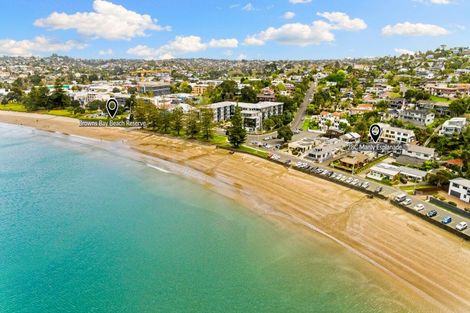 Photo of property in 1/28 Manly Esplanade, Browns Bay, Auckland, 0630
