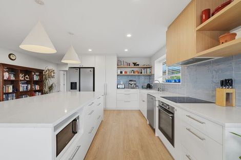 Photo of property in 4 Devon Crescent, Darfield, 7510