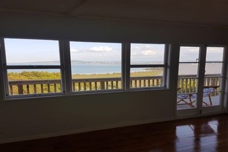 Photo of property in 9 Harbour View Road, Onerahi, Whangarei, 0110