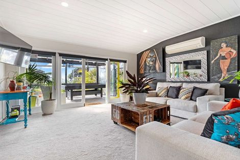 Photo of property in 102 Pohutukawa Avenue, Ohope, 3121