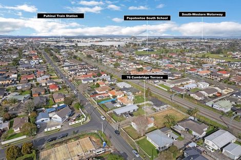 Photo of property in 76 Cambridge Terrace, Papatoetoe, Auckland, 2025